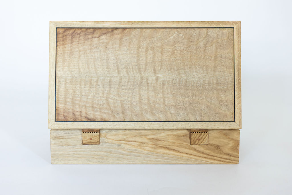 Large cigar humidor, made of curly white oak, lined with Spanish cedar, with brass hygrometer and sponge.