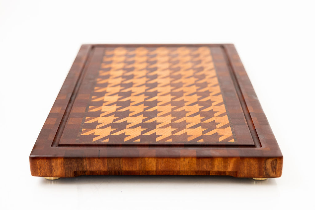 houndstooth end grain cutting board